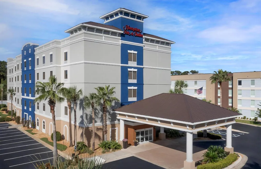 Hampton Inn & Suites Lake City-1